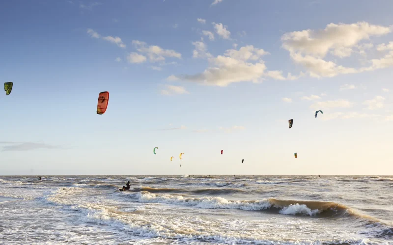 photo de sports nautiques à la barre de monts - fromentine