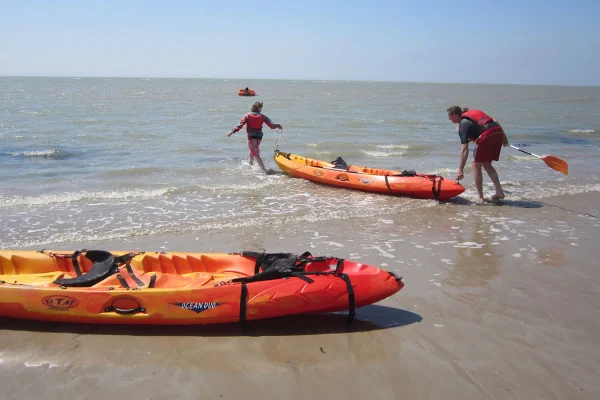 photo de sports nautiques à la barre de monts - fromentine : le kayak de mer